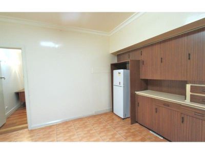 42 Glenbrook Avenue, Clayton