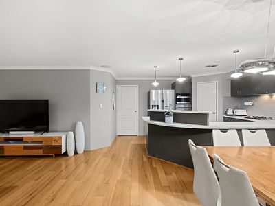 27 Wimbridge Road, Wattle Grove