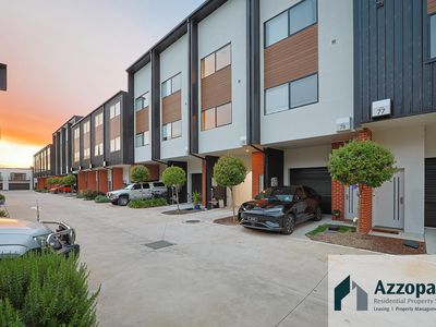 79 / 1 Rowland Rees Crescent, Greenway