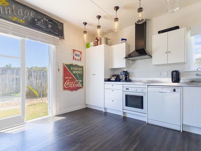 6 Kapiti Lane, Otaki Beach