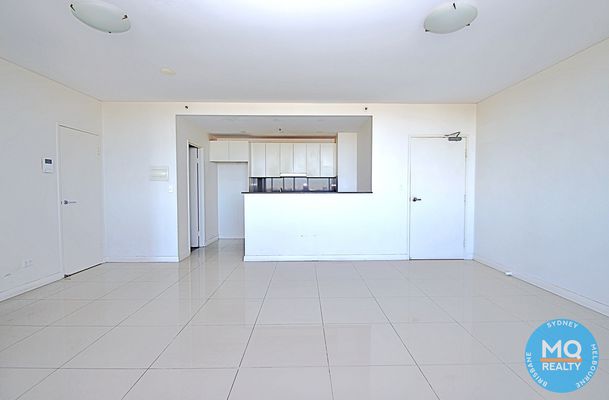 1204 / 6 East Street, Granville