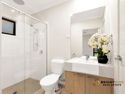 12 Bronze Leaf Walk, Narre Warren South