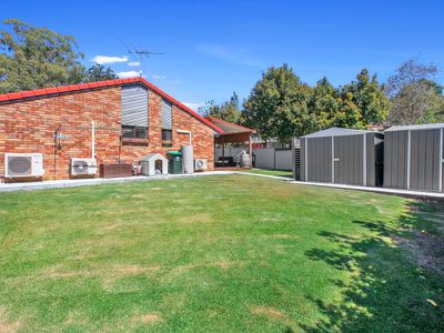 16 Wendron Street, Rochedale South