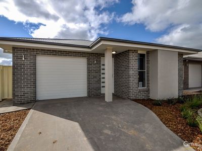 49A Keswick Park Way, Dubbo