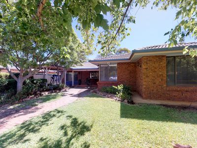 6 Mulga Court, Dubbo