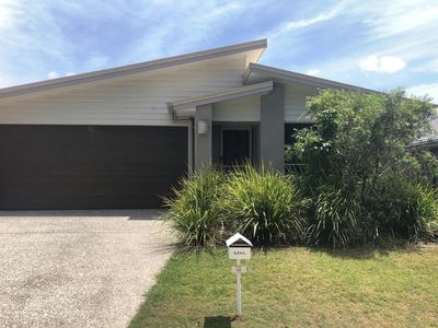 5 Sidney Court, Logan Reserve