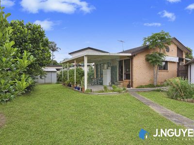 5 Merri Place, St Johns Park
