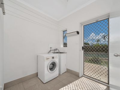 10 Jarrad Close, Mooroobool