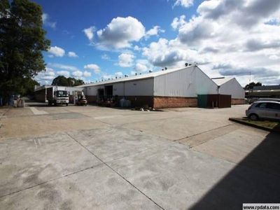 8 / 1 The Crescent Cres, Kingsgrove