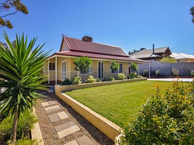 8 Ward Street, Lamington, Kalgoorlie