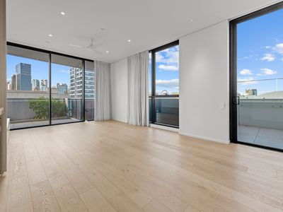 603 / 66 Hope Street, South Brisbane