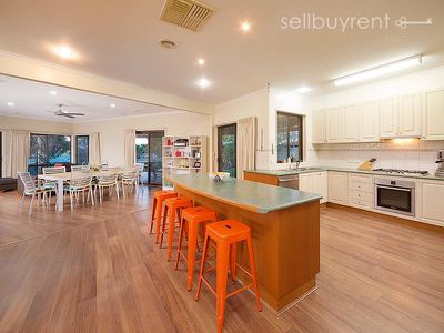 23 MCCULLOCH CRESCENT, Wodonga
