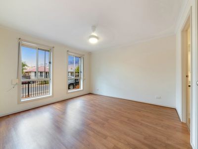 70 Light Avenue, Munno Para