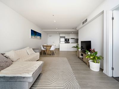 1106 / 95 Linton St, Kangaroo Point