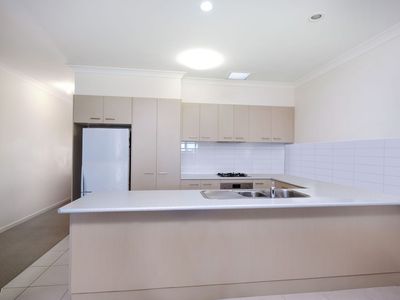 18 ELMWOOD CIRCUIT, Wodonga
