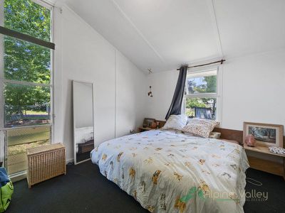 5 McKay Street, Mount Beauty