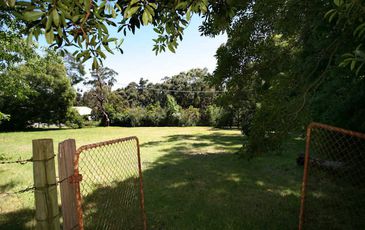 16 Salisbury Road, Beaconsfield Upper