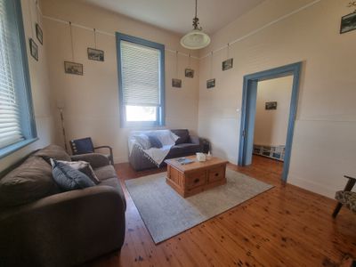 11 Railway Terrace, Beachport