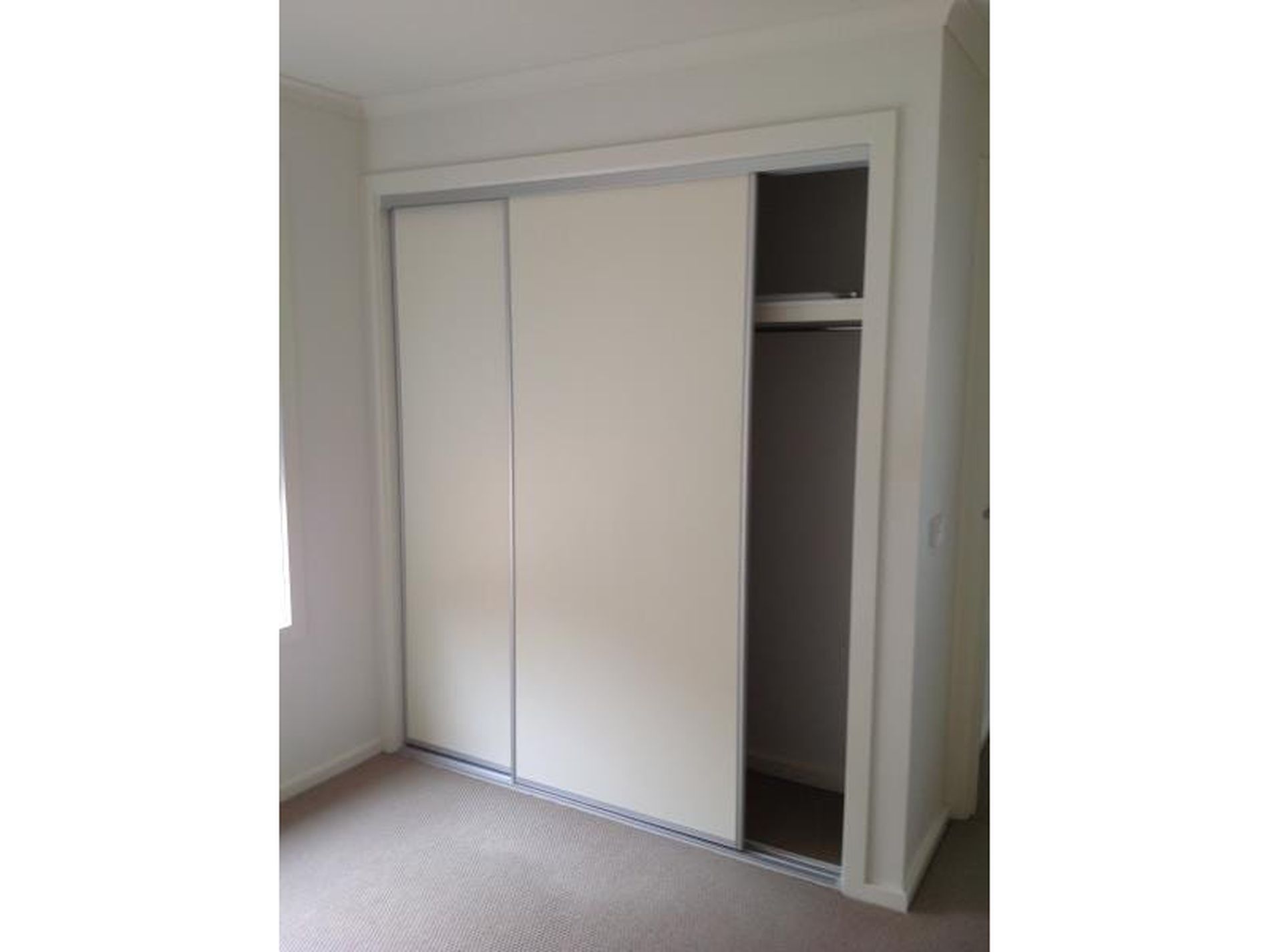 25 Moss Road, Leopold