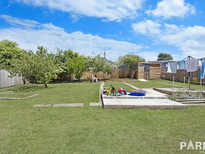 62 Hargraves Crescent, Mayfield