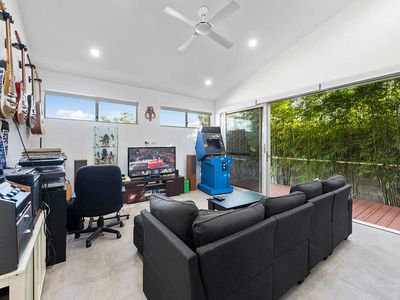 46 Oyster Bay Road, Oyster Bay