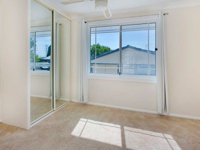 9 Galong Crescent, Koonawarra