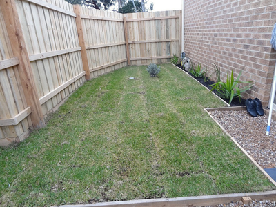 2/5 Berndardt Avenue, Hoppers Crossing