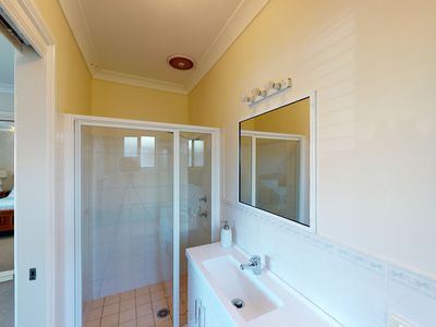 12 Murrayfield Drive, Dubbo
