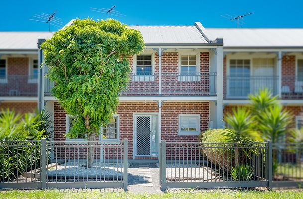 6 Cooma Lane, Craigieburn