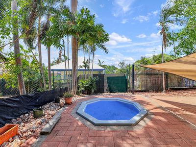 13 Whittington CCT, Gunn