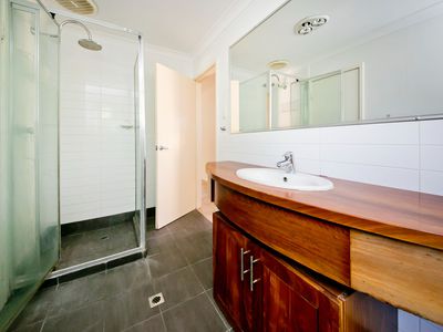 3/8 Colin Road, Scarborough