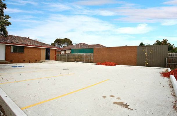 180 Craigieburn Road, Craigieburn