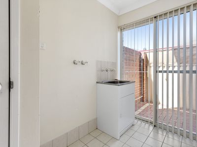 1 / 340 Mill Point Road, South Perth