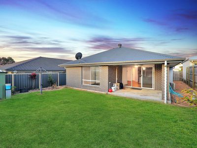 7 Alabaster Drive, Logan Reserve