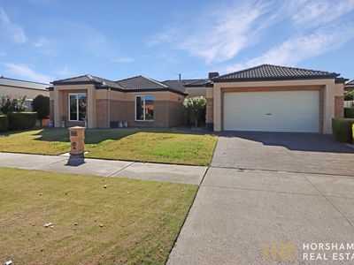 16 Burnett Street, Horsham