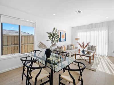 9 Pursuit Street, Mambourin