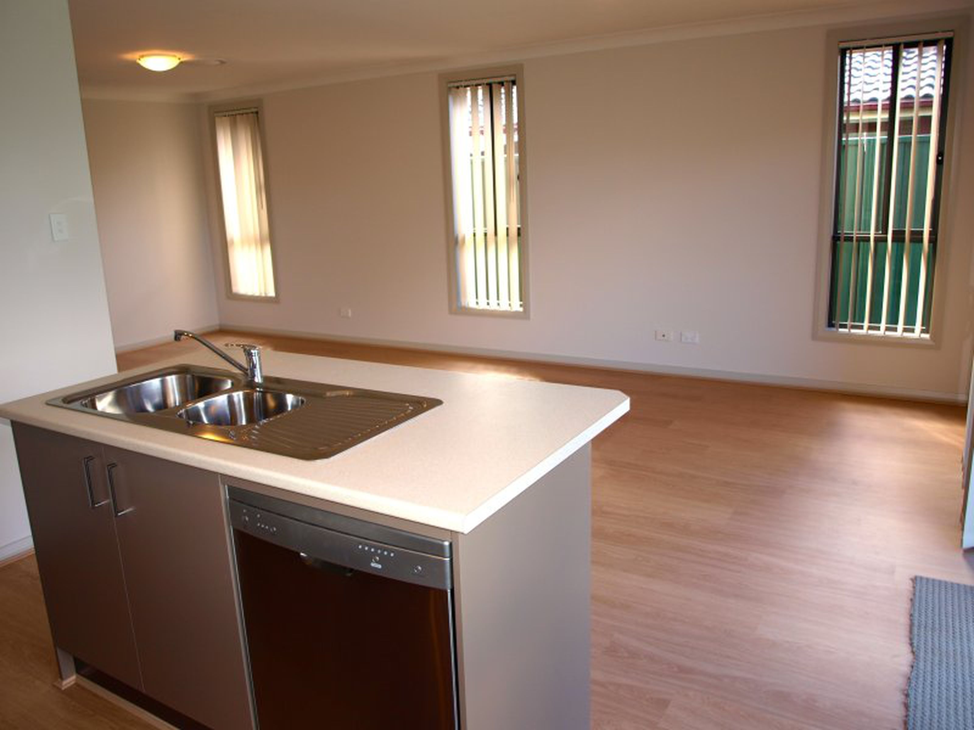 8A Tingha Avenue, SOUTH PENRITH