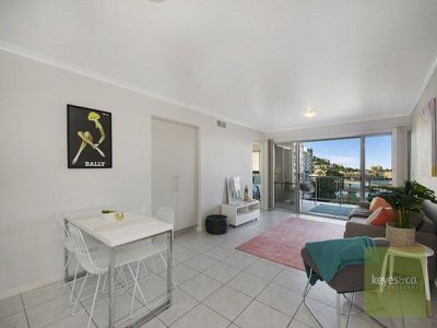 37 / 51-69 Stanley Street, Townsville City