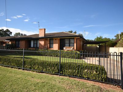 135 Bultje Street, Dubbo