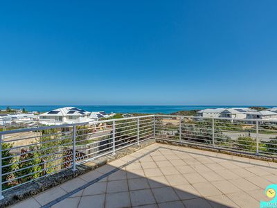 8 Knoll Rise, Yanchep