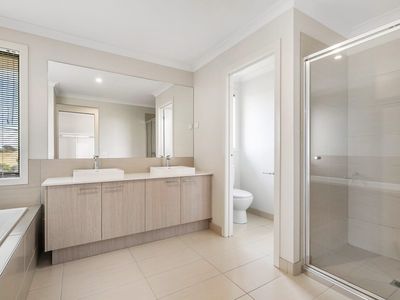 1 Blazon Drive, Tarneit