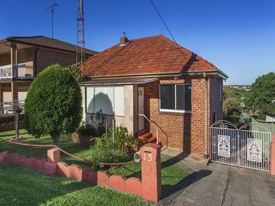 15 Fairfax Road, Warrawong