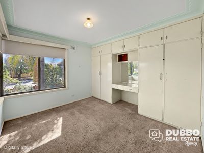 42 Leonard Street, Dubbo