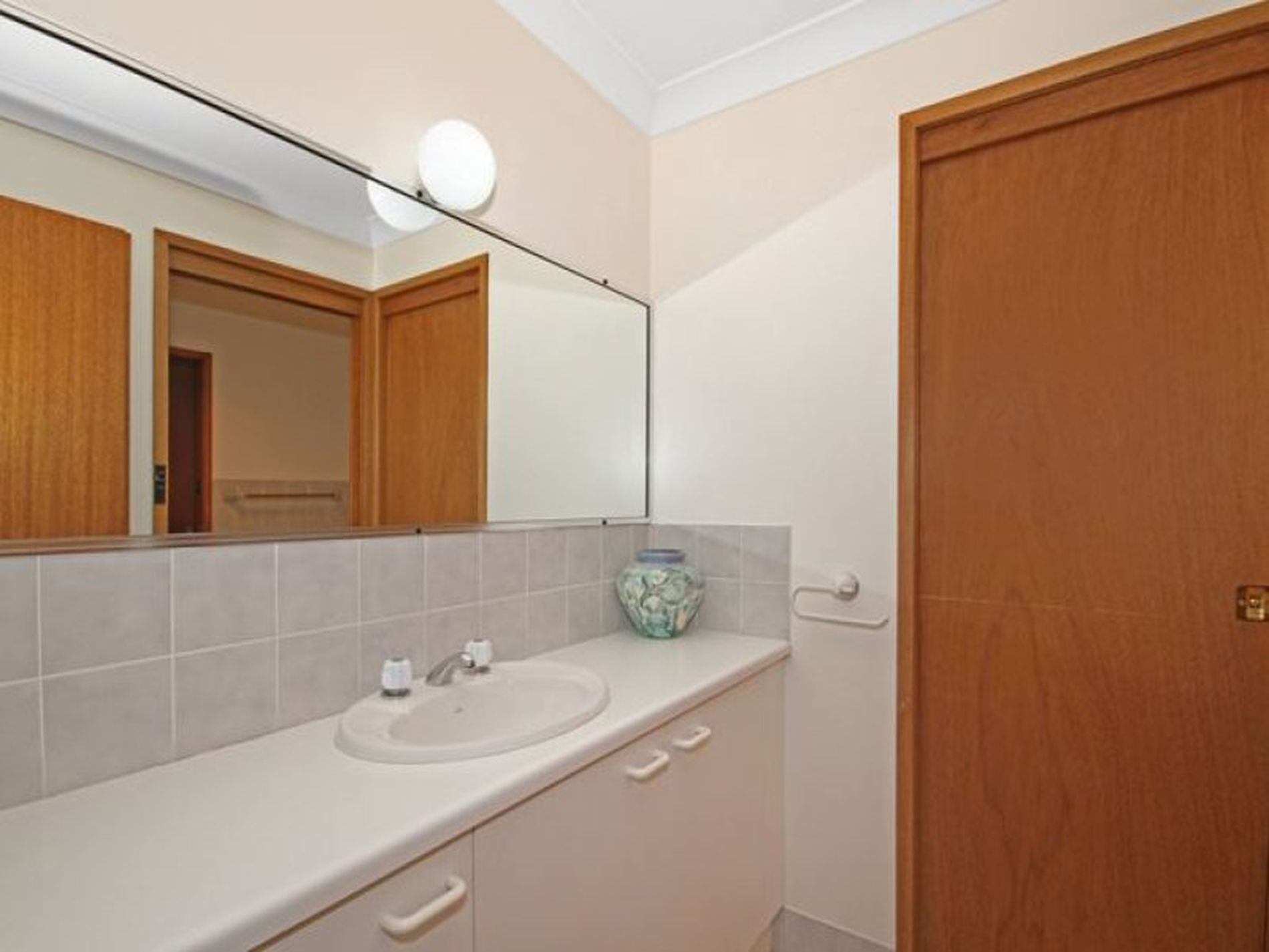 2 / 5 Augusta Place, Mollymook