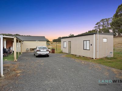 144 Cartons Road, Gordon