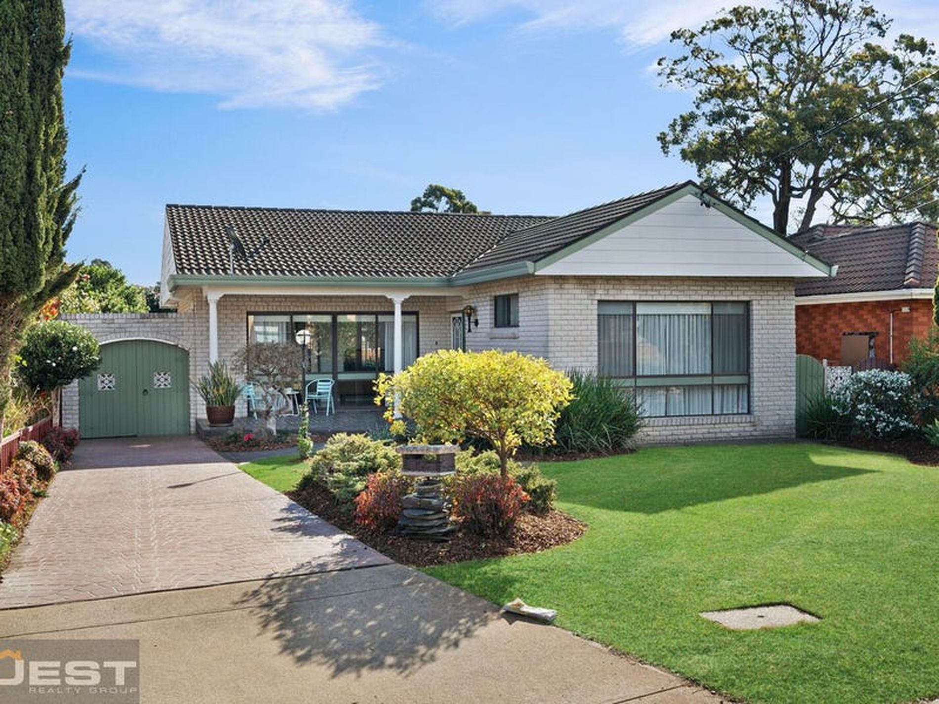 8 Fenwick Avenue, Roselands