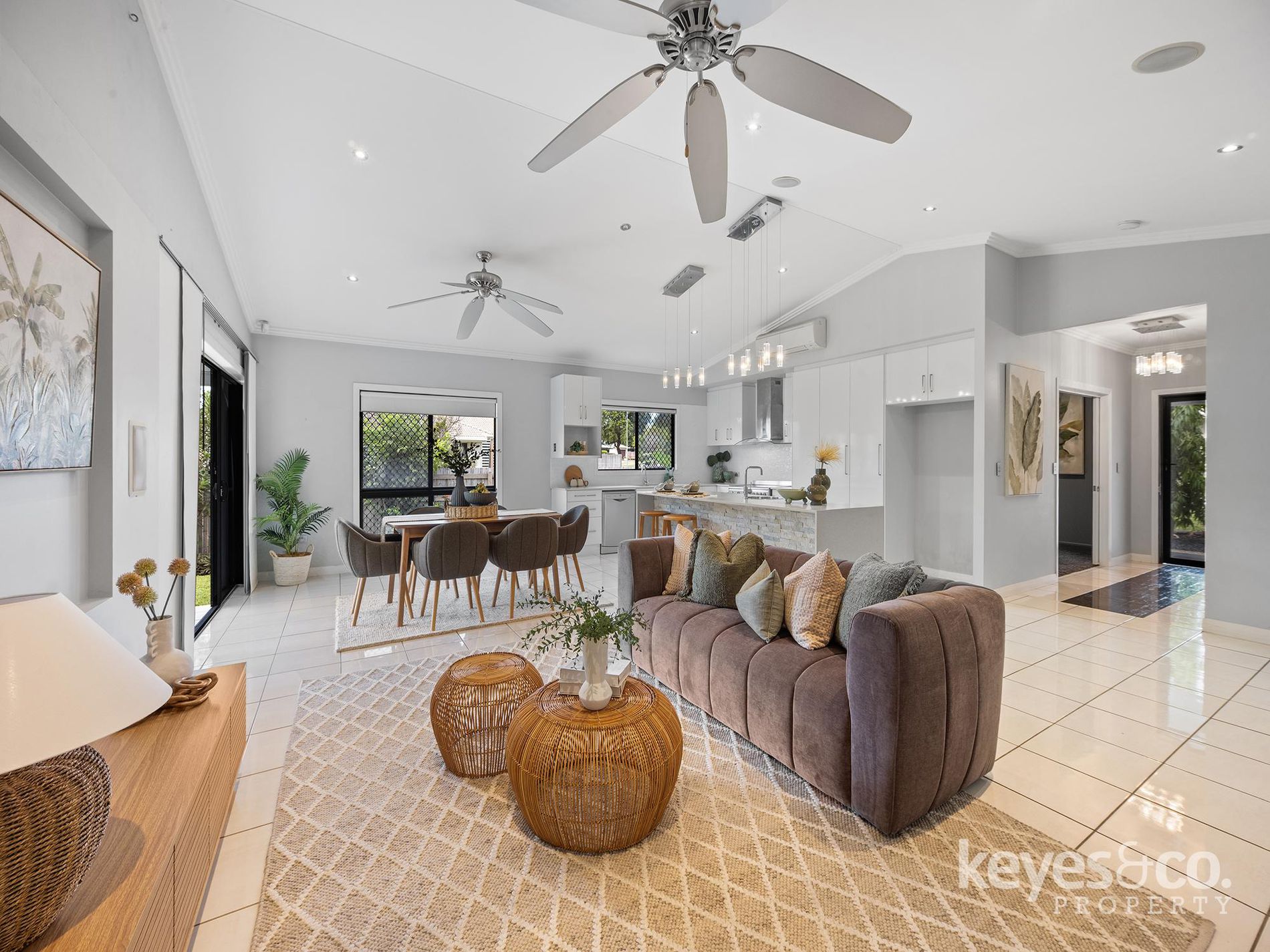 113 Klewarra Boulevard, Douglas