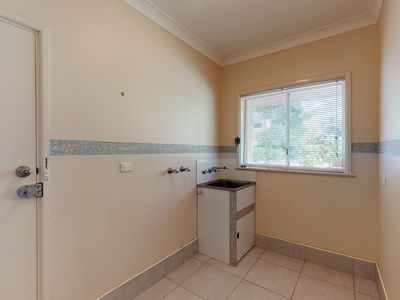 32 Stonehaven Avenue, Dubbo