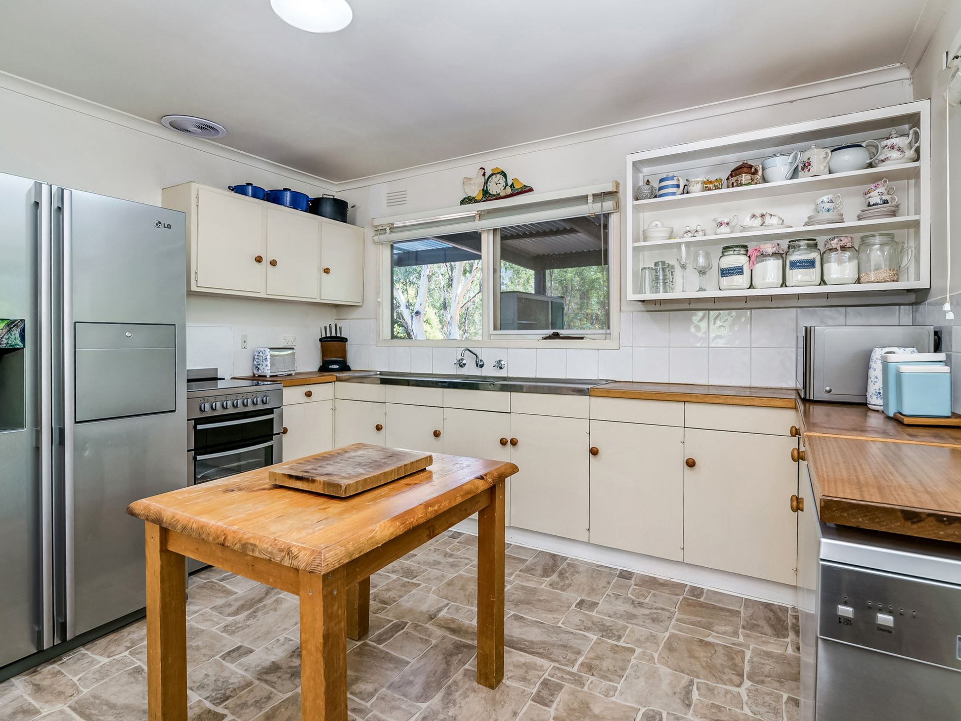 11 Thompsons Lane, Heathcote
