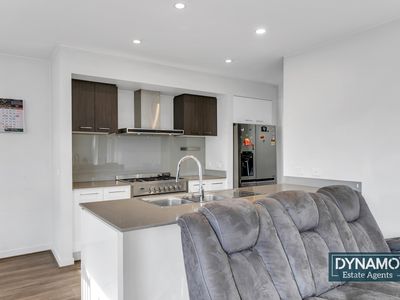 556 Grand Boulevard, Craigieburn